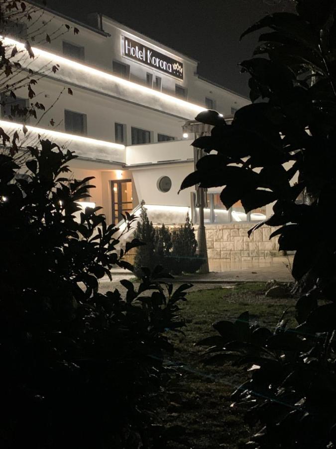 Hotel Korona Harkany Exterior photo